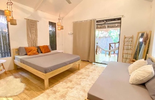 San Juan Hotel | Monkey Business Bungalows