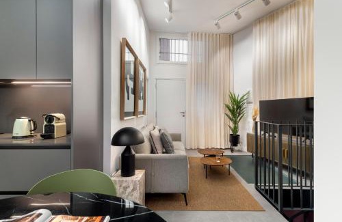 Museo Apartment | MonKeys Apartments Trastamara Billiard Room