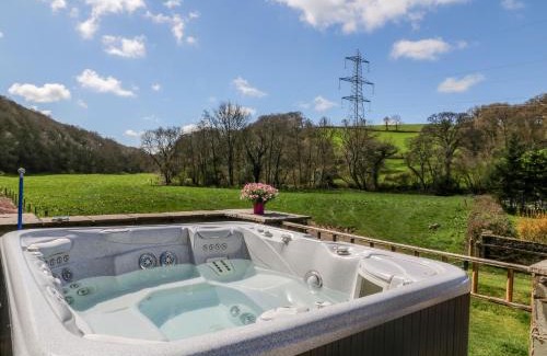Westleigh House | Monkleigh Mill