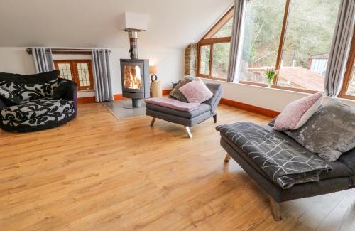 Westleigh House | Monkleigh Mill