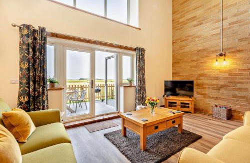 Wisbech House | Monks Barn