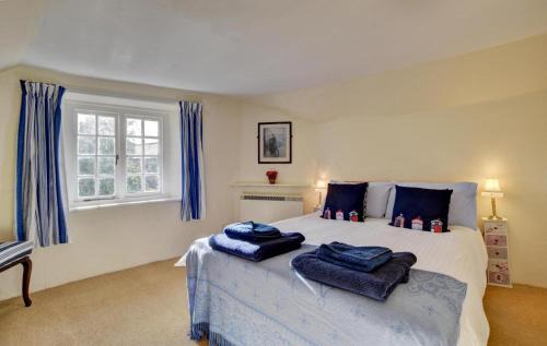 North Buckland House | Monks Cottage