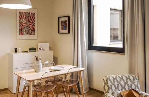 Loreto Apartment | Mono B