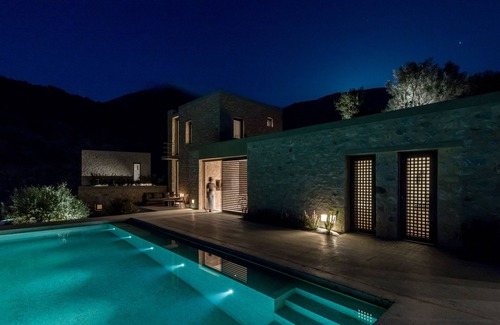 Lefktron Villa | Monolithoi Villas Mani