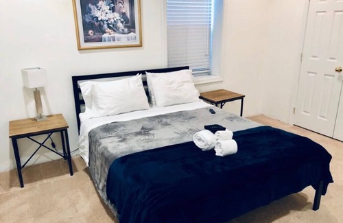 Nauck House | Monroe Room #3