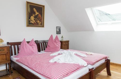 Schleiden Apartment | Monschau Nature Nook Apartment