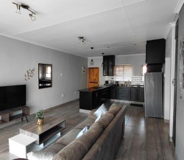 Newcastle Apartment | Mont Pelaan 39
