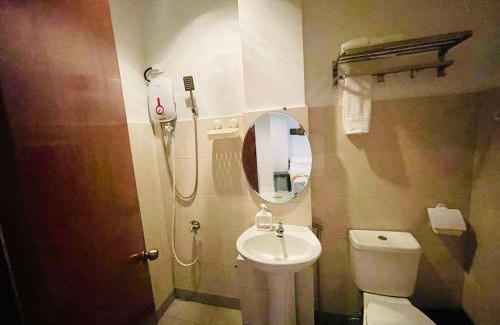 Legazpi House | Mont Ville Guesthouse