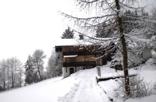 Bramberg am Wildkogel Cottage | Montain hut Almhütte Katharina in a fantastic secluded location