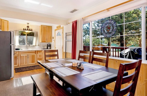 Big Bear City Cabin | Montana Cabin #1938