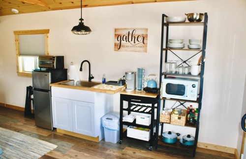 Whitehall Cabin | Montana Cabin on Alpaca Farm!