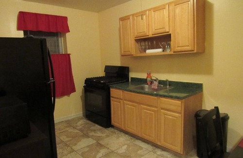 East New York Apartment | Montauk guest suite a cozy furnished 1 bedroom apartment. Near airport and more