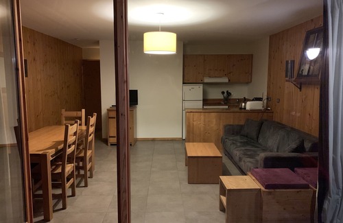 Montchavin Apartment | Montchavin Stunning Modern Ski Flat 47M/2 Breathtaking views Sleeps 6 people.