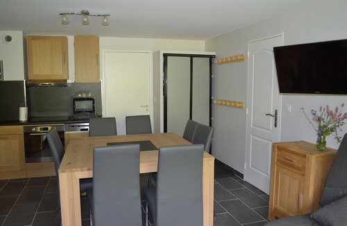 Bellentre Apartment | MONTCHAVIN LA PLAGNE (les Coches) APART 6 to 8 PERS SOUTH FACING AND SKIING TO THE FEET