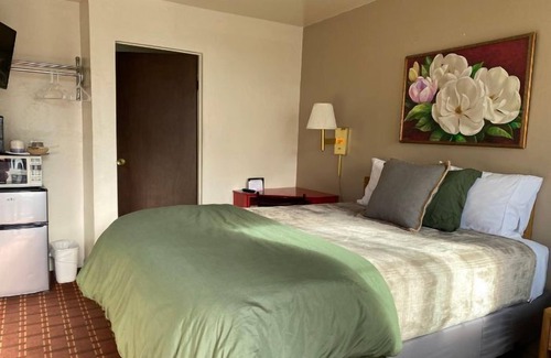 Mount Shasta Hotel | Monte Bianco Inn