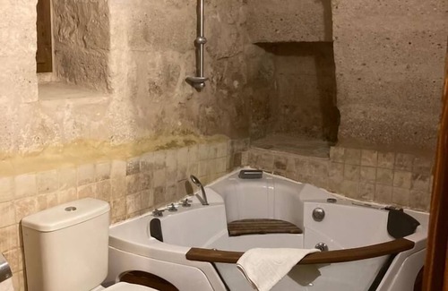 Urgup Hotel | Monte Cappa Cave House