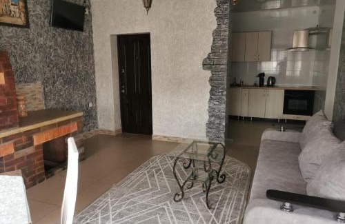 Kamenets-Podol'skiy Hotel | Monte-Kristo Hotel