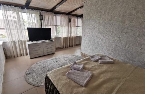 Kamenets-Podol'skiy Hotel | Monte-Kristo Hotel