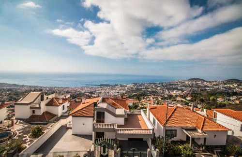 Monte Villa | Monte Vista Hermosa