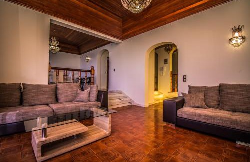 Monte Villa | Monte Vista Hermosa