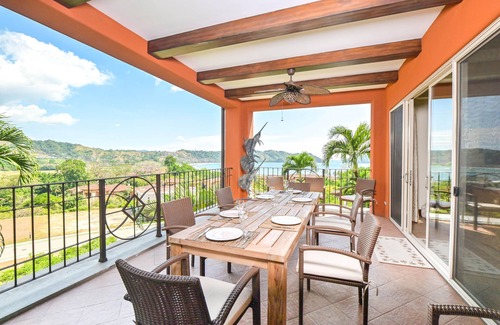 Herradura Apartment | Montebello 2C - 3 bdr 3 Bath Ocean View