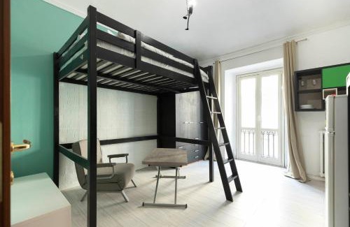 Vanchiglia Apartment | Montebello 42 Central Studio Apartments by Alterego