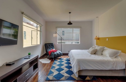Miguel Hidalgo House | MonteBlanco