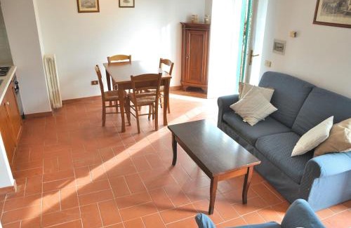 Capranica Apartment | Montecasciano - Girasole