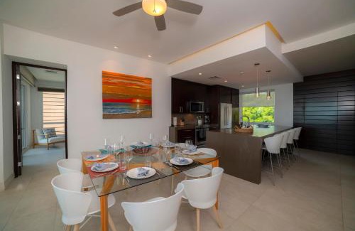 Jaco Apartment | Montecielo 4A 3 bdrs ocean view in Los Suenos