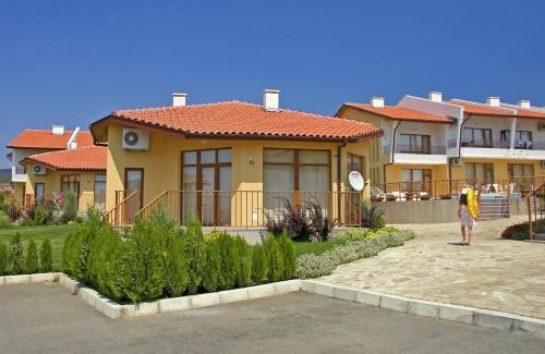 Sunny Beach Villa | Montemar Villas