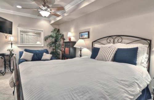 San Clemente Apartment | Monterey D