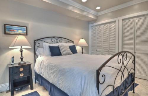 San Clemente Apartment | Monterey D