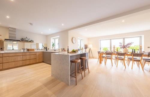 Thornham House | Monterey House