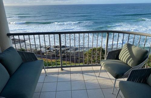 Caloundra Apartment | Monterey Lodge - Unit 18, 27 Warne Terrace, Kings Beach Caloundra