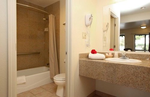 Monterey Hotel | Monterey Oceanside Inn