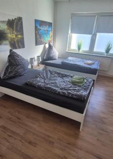 Untermeiderich Apartment | Monteurunterkunft in Duisburg - Horststr 14 EGL