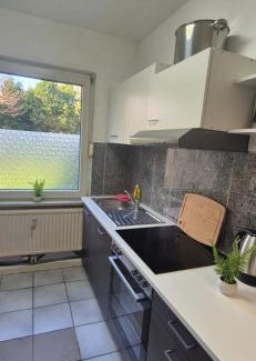 Untermeiderich Apartment | Monteurunterkunft in Duisburg - Horststr 14 EGL