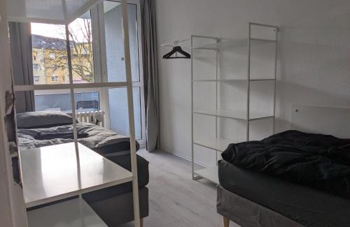 Langenfeld Apartment | Monteurwohnung Ferienwohnung Business Appartement EG Langenfeld