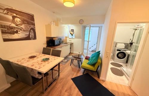 Wald Apartment | Monteurwohnung oder Messewohnung inklusive Fitness Studio