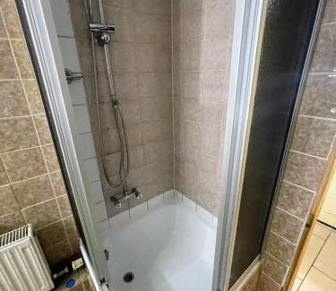 Pforzheim Apartment | Monteurwohnung - Worker's apartment - Pforzheim Belremstraße