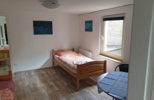 Krefeld Apartment | Monteurwohnungen Santos Lerch