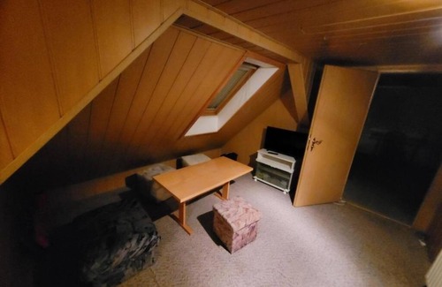Haida Apartment | Monteurzimmer Röderland - affordable for long-term stays