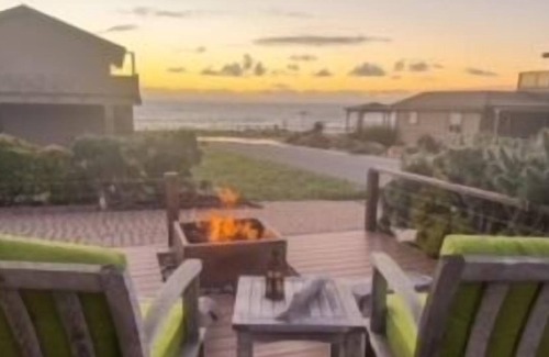 Park Hill House | Month Long- Seaside Cottage #PH70