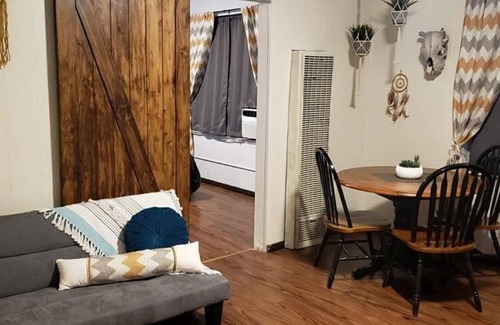 Northeast Reno House | Monthly Downtown Apartment
