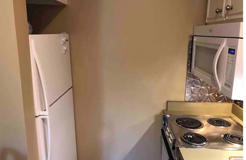 Diamondhead Apartment | Monthly Rates, Relocation, Golf, Pools