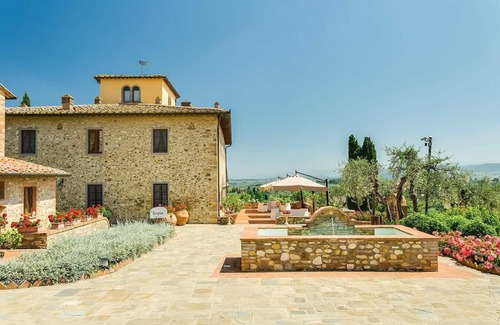 San Pietro in Bossolo Villa | Monti Del Chianti (20 Guests) - Luxury private villa with pool near Florence