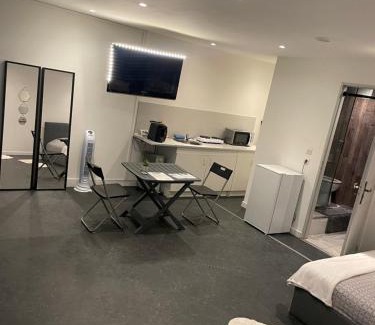 La Chamberte Apartment | Montpellier : Jolie studio très calme