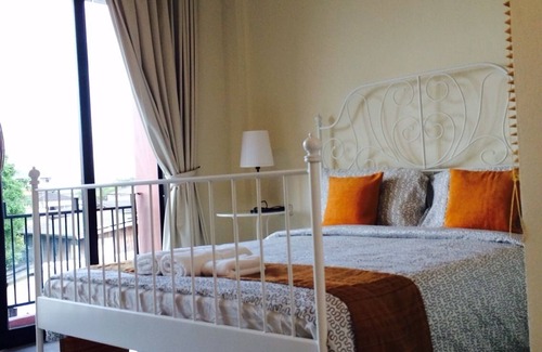 Nakhon Si Thammarat Hotel | Montra Nakhon Guesthouse