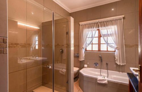 Volmoed House | Mooiplaas Guesthouse