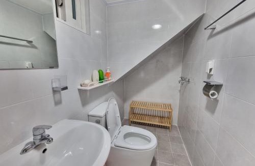 Cheongpa-dong Apartment | Mook Seoul